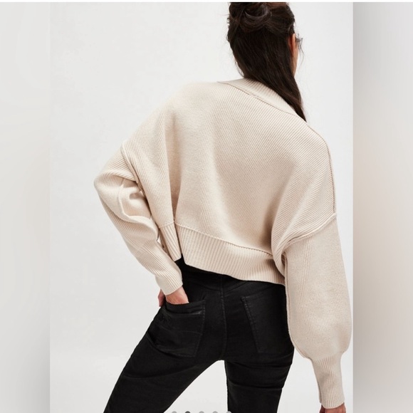 Free People sz medium Easy Street crop pullover sweater - Picture 2 of 8